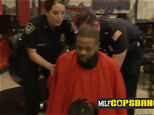 Barbershop gets steamed up once cougar cops make suspect boink them